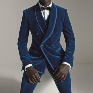 Mäns kostymer blazrar 2023 Senaste kappbyxa design Royal Blue Velvet Men passar Double Breasted Slim Fit 3 Piece Tuxedo Custom Prom Party Men 230227