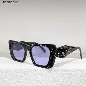 P's novo Tiktok personalidade de celebridade online em óculos de sol óculos de sol femininos versáteis da moda SPR 08Y