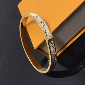 Designer Brown Lenther Bangle Stainless Steel letter Bracelets Rose Gold Bangles Women Man Screw Bracelet Old Flower Couple Classic Diamond Jewelry Accessories