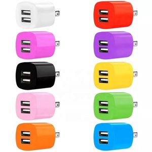 5V/1A Travel Power Adapter Home Wall Charger Charging Plug för iPhone Samsung Huawei Moto Nokia Universal Dual USB Ports Charging Charger i OPP Bag