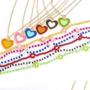 Pendanthalsband 2st/set Love Heart Necklace Boho Little Daisy Flower Pärled Clavicle for Women Böhmen smycken Drop Delivery Penda Dhit3