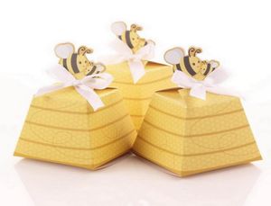 50pcslot Baby Shower Creative Cartoon Honey Bee Candy Box para recién nacidos Niños Niñas Fiesta de cumpleaños Favor decorativo 2104082769007