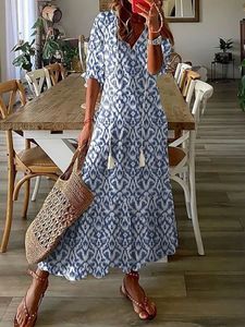 Podstawowe sukienki swobodne kobiety zabytkowe nadruk czeski sukienki letnia moda v szyja krótkie rękawy długie sukienki żeńskie sukienki na plaży zwykłe surty 230531