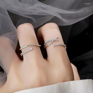 Pierścienie klastra proste geometryczne miedź otwarte dla kobiet dziewczęta moda ol kobiety kryształowy cyrkon palca ringu biżuteria Anillos Mujer