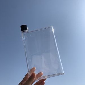 A5 Plastik Düz Su Şişeleri BPA Ücretsiz Su Kupası Açık Taşınabilir Spor Kupası