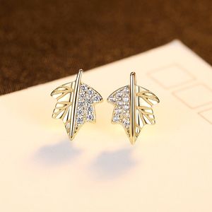 Designer Brand 3A Zircon Maple Leaf S925 Silver Stud Earrings Women Fashion Luxury 18k Gold Plated Earrings Charming Female Exquisite Earrings High end Jewelry Gift