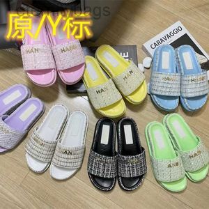 Designer Casual Slifors Shoe Trainer Women Sandals Spazza Flip Flop Flops Lettera Flat Bottom Outwear