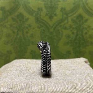 60% zniżki na projektanta biżuteria Naszyjnik Bransoletka Starożytna rodzina Animal Zwień Zodiak Wąż kształt pierścień ozdobiono sali rzeźbioną biżuterię