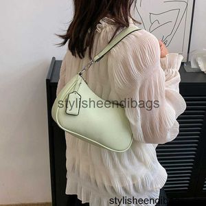 Eleganteendibags Day Packs Barnd Day Packs New Dumpling Bolsas Femininas Moon Teeth Bun Simples Letra Sólida Underarm Bun Single Shoulder Crossbody 832#