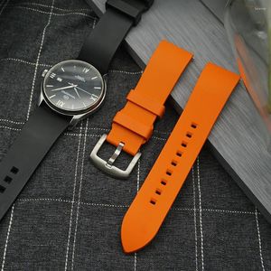 Titta på band Premium -klass Fluoro Rubber Strap 20mm 22mm 24mm Armband Quick Release Watchband för varje märke Watches Tillbehör