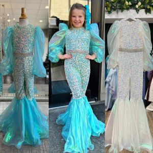 Aqua Girl Pageant Dress Jumpsuit 2023 Iridescent Organza Paillettes Maniche a sbuffo Pantaloni svasati Little Kid Compleanno Abito da festa formale Fun Fashion Runway Toddler Teens