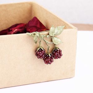 Pins Brooches Newly designed Pomegranate Fruit Women's Wedding Party Clothing Silk Scarf Button Accessories Brooch Holiday Gift G230529