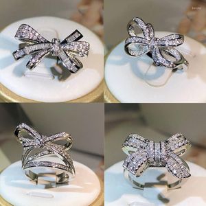 Klaster pierścionków francuskie wykwintne łuk 925 srebrny motyl dla damskich netto celebrytów biżuteria na imprezę koktajlową prezent