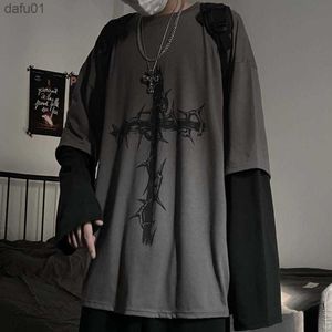 QWEEK Gothic Goth Style Tshirt 2021 Mall Goth Top T-shirt oversize a maniche lunghe punk Falso in due pezzi Street Fashion Stile coreano L230520