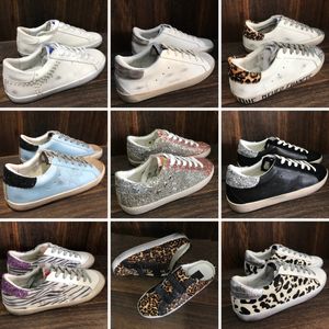 Mode Schuhe Neue Italien Goldene Frauen Turnschuhe Super Star Schuhe Luxus Pailletten Klassische Weiß Do-Old Dirty Designer Mann Schuhe Frau