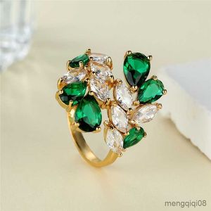 Band Rings Green Crystal Water Drop Ring White Zircon Geoemtric Engagement Antique Gold Color Wedding For Women