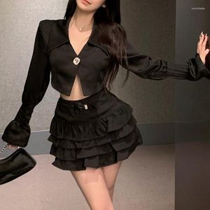 Women's T Shirts 2023 Summer Streetwear V-neck Sexy Slim Black Long-sleeved Shirt Women Ruffled Bow Casual Cake Skirt Two-piece Suit