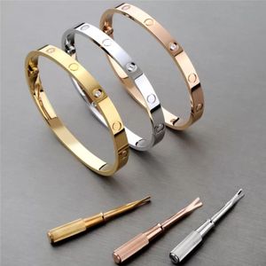 designerarmband Love Screw Armband Mode lyxarmband 18K Guld Silver Rostfritt Stål Diamant Kvinnor Man Hög kvalitet Flerfärgad Manschett Bröllop Mors Dag