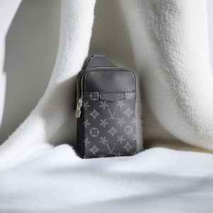 Herren M30741 Gürteltasche Umhängetasche Outdoor Slingbag Damen Designer-Taschen Louvis Schulter-Toilettenartikel Hobo-Taillentaschen Luxus-Handtaschen aus Leder Clutch-Messenger-Taschen