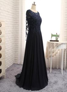 2017 Ny ankomst Dark Navy Mother of the Bride Dresses Plus Size Scoop Long Sleeves Chiffon Sheer med Applique Shining Sequin BE3780942