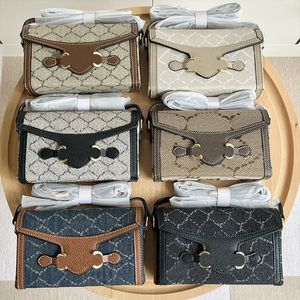 Modedesigner väska kvinnor canvas läder axel väska mini bärbar crossbody väska temperament handväska kort väska 699296