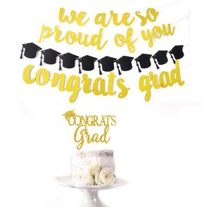 バナーフラグ卒業パーティーの装飾Conls D私たちはあなたの帽子をとても誇りに思っています
