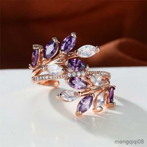 Anelli a fascia Luxury Female Purple Zircon Open Ring Promise Rose Gold Color Grano Matrimonio di fidanzamento per le donne