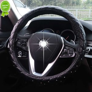 Nya Crystal Diamond-bilratt för kvinnor Girl Leather Rhinestone Covered Steering Wheel Auto Interiortillbehör