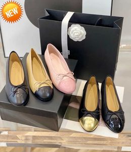 Projektant marki Paris Black Ballet Flats Buty Kobiety Spring Quested Oryginalny skórzany poślizg na balerinie luksusowe okrągłe palce damskie kanał Zapatos de Mujer5k