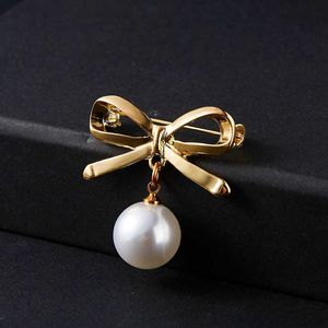 Pins broszki modne bownot damskie luksusowe kryształowy naszyjnik Pearl Ubrania