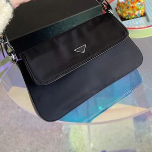 2023 Fashion designer bags Canvas Totes Shoulder bag luxury purse Cross body the armpit black unisex wallet Genuine leather High-quality Men and women alike