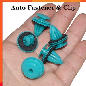 Nya 25/50 st Green Nylon Retaining Clip för Toyota stötfångare Dörr Buckle Car Interiör Tillbehör Auto Vehicle Retainer Fastener Rivet