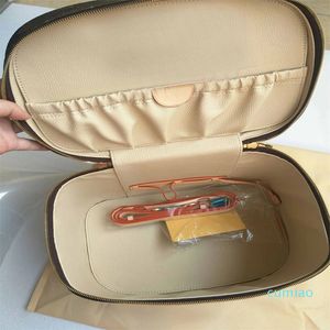 2023-Top High Quality Women Cosmetic Bag äkta läder Makeup Väskor Make Up Box stor researrangör resor toalettväska totes