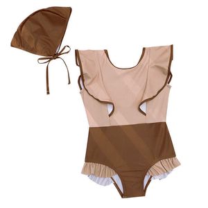 Bow Suited garnitur z Hat Girls 'Children's Children's Tight Beach Bikini One Piece Swimwear SW179 P230602