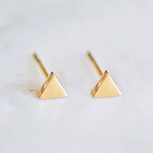 Rostfritt stål triangel studörhängen svart guld silver enkel kärlek geometriska studs brincos gåva bröllop punk coola älskare smycken