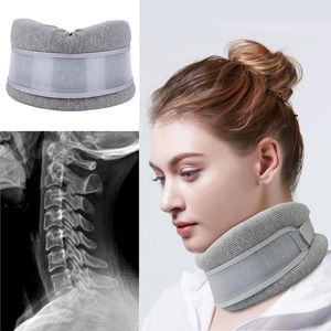マッサージネックストレッチャーUネック枕クッション頸部首の肩の痛みリラックスサポートマッサージ整形外科枕デバイストラクション