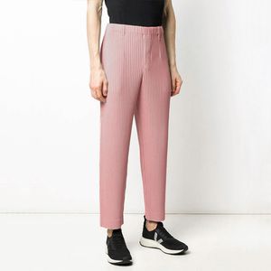 Pantaloni da uomo Miyake a pieghe Rosa Pantaloni Miyake Pantaloni Miyake Pantaloni classici da uomo Abiti Casual Pantaloni a matita a vita alta Pantaloni firmati Abbigliamento 437