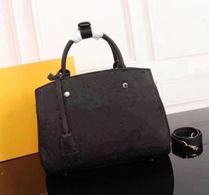 10a äkta läderväska kvinnor handväskor designers prägla axel messenger väskor handväska kvinnlig klassisk handväska tygkvinnor satchel m58916