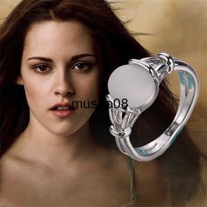 Band Rings Ring Bella Opal Gümüş Kaplama Moda Sıcak Yeni Basit Klasik Film Film Mücevher Kadınlar Lady Toptan J230602