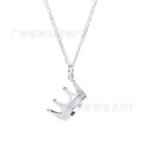 Designer's Brand same crown necklace female ins simple fashion pendant clavicle Necklace 9AKD