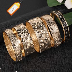 CRING COCO WOMAL GOLD MITATED BANGLES SAMOAN HAMILTO GOLDブレスレットハワイアンブレスレットジュエリー卸売ポリネシアジュエリー