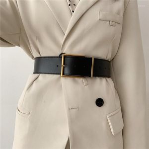 Paski Koreańska wersja retro szerokiego paska dla kobiet Summer Prosta dekoracja z spódnicą płaszcz senior ins wiatrowi zamknięta talia