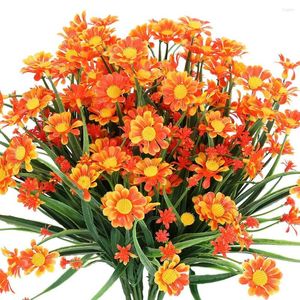 Fiori decorativi Margherite artificiali Resistenti ai raggi UV per esterni 1 fasci Vegetazione finta per fioriere pensili Decorazioni esterne per interni casa colonica