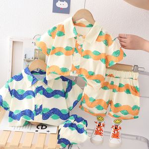 衣類セット夏の子供用衣類セットウェーブビーチセットクールガールTシャツとショーツ2PCSセット