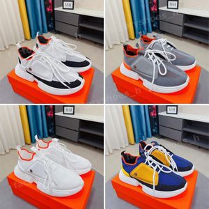 Designerskie buty Casual Men Sneaker Bouncing Sneakers Bounce Runner Shoe Antiskid Light Sole Flat Platform Trener Treners