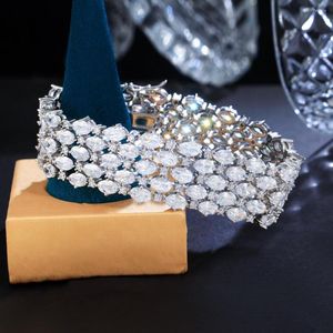 Link Armbänder ThreeGraces Luxus Sparkly Zirkonia Silber Farbe Große Breite Hochzeit Braut Armband Für Frauen 2023 Mode Schmuck BR297