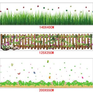 Adesivi per decalcomanie da muro del battiscopa della linea del piede Adesivi per decalcomanie da muro in erba verde Glory Clover Decorazioni per la casa Murales in vinile fai-da-te per l'angolo della stanza in vetro della finestra