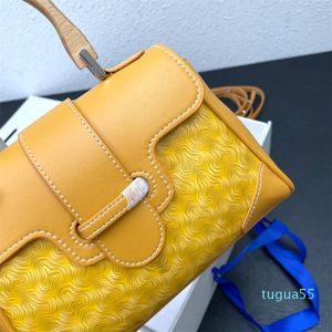 Tasarımcı Moda Çanta Bayanlar Mini Bag İnek Deri Ahşap Tutuk Retro Omuz Çantası Lüks Crossbody Yüksek Kaliteli Tote Çanta 2023