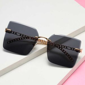2023 New Xiaoxiangjia Frameless Trimmed Fashion Women's Large Box Metal UV Resistant Sunglasses for men sun glasses 3025