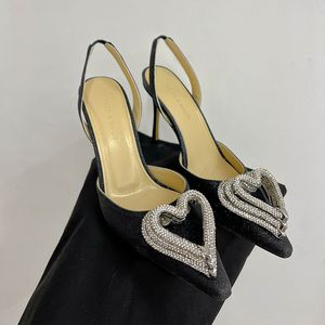 Mach Satin Love Pumps Crystal Implished Rhinestone Evening Shoes Stiletto Heels Sandals 샌들 여성 럭셔리 디자이너 발목 스트랩 드레스 신발 공장 신발